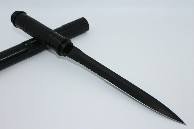 BMF Wolf's Tooth Special Operations Black Edition Double-Edged Serrated Baton Knife 说明: