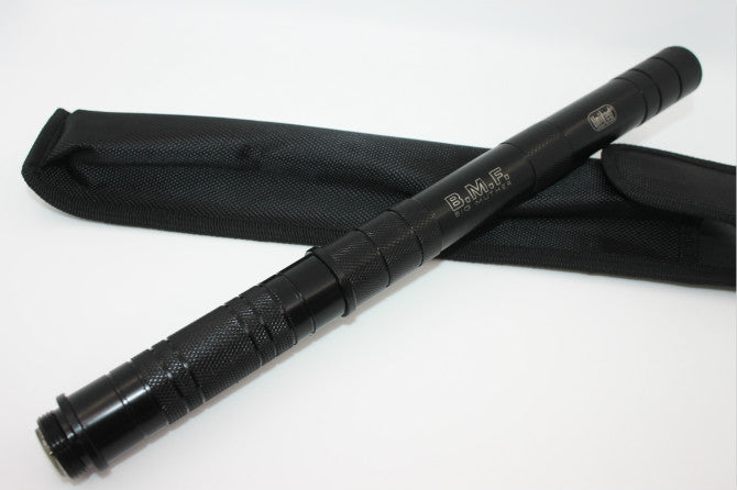BMF Wolf's Tooth Special Operations Black Edition Double-Edged Serrated Baton Knife 说明: