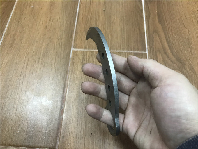 Non-sharp training claw