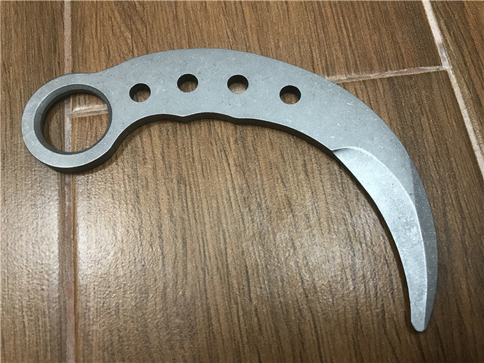 Non-sharp training claw