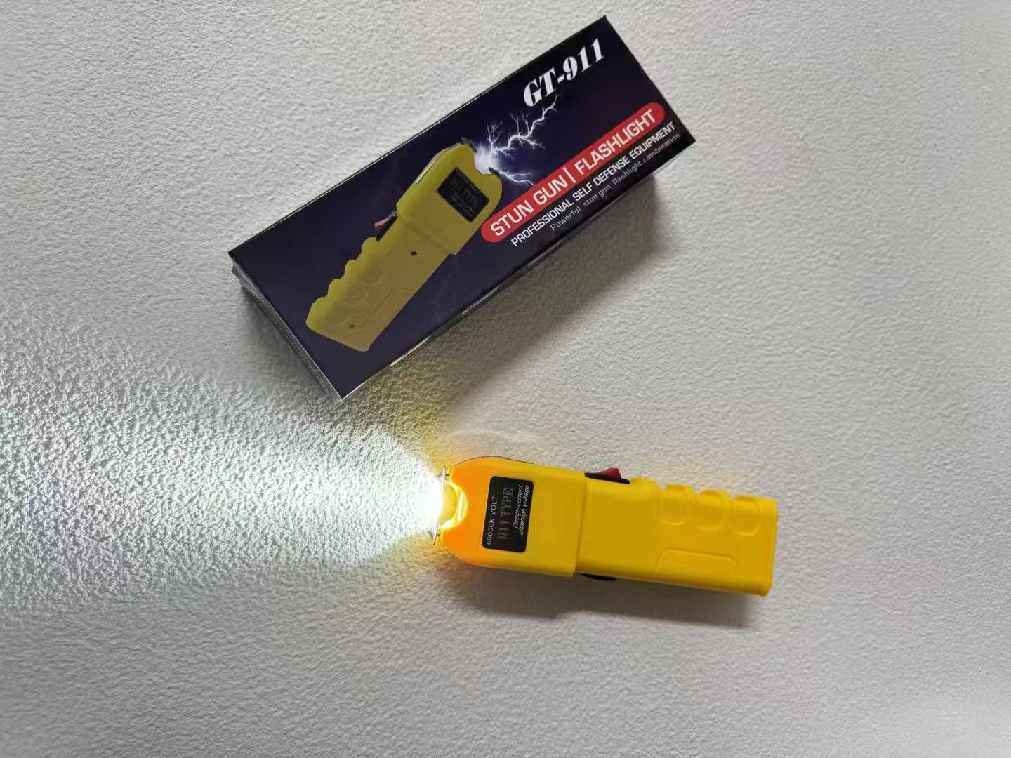 911 Outdoor Tool with LED Function