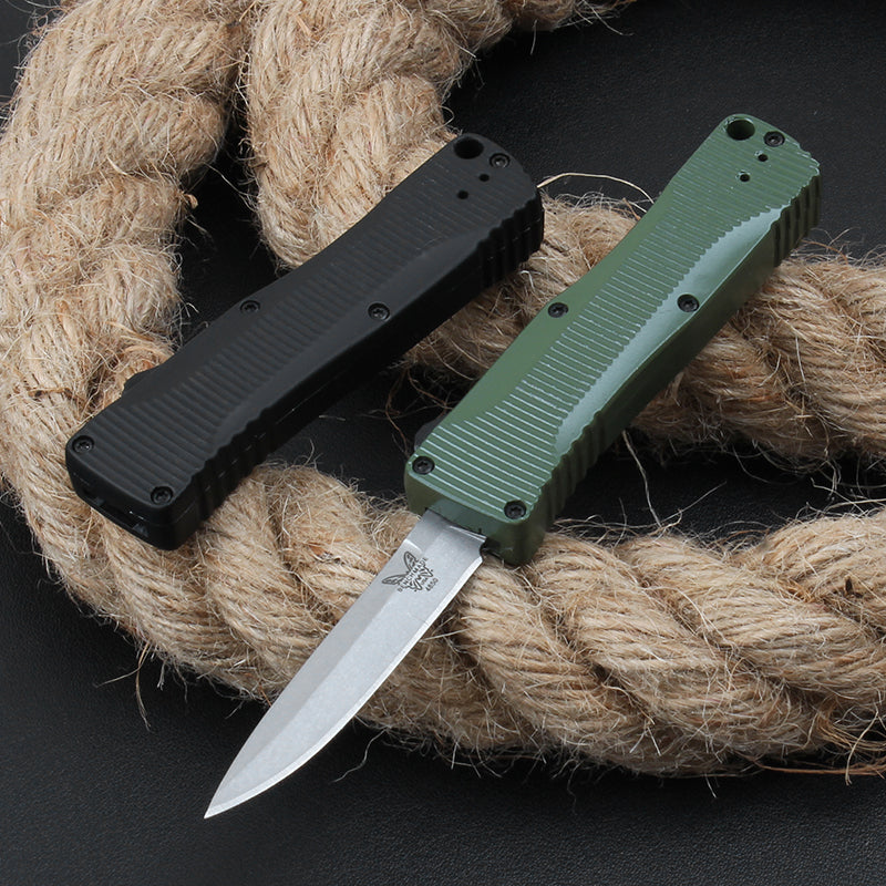 Out-the-Front Knife