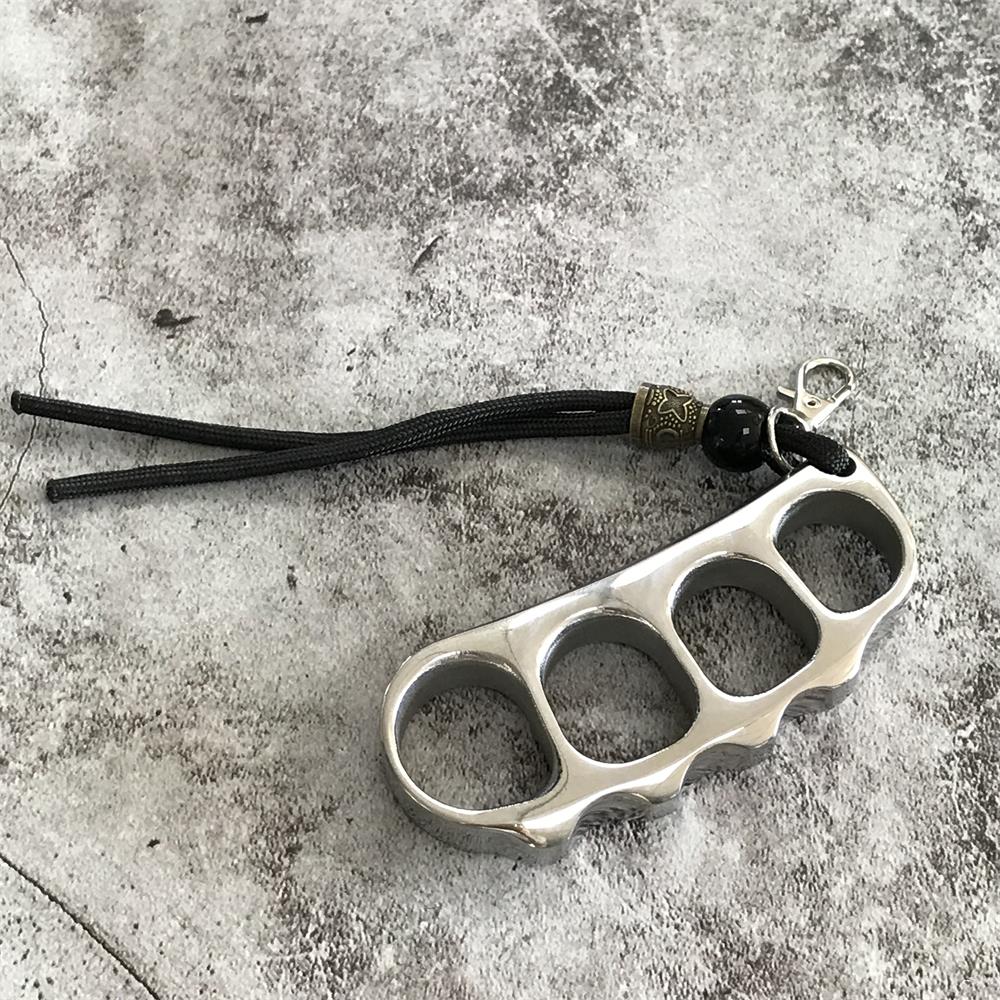 Medium Size Pea Knuckle Duster