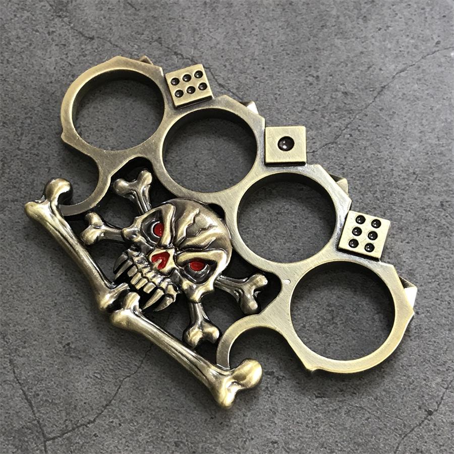 Dice Skull Brass Knuckle Duster Broken Window EDC Tool