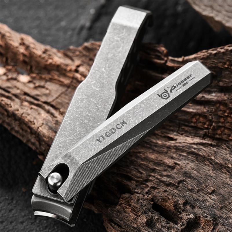 Double-sided Curved Titanium Alloy Flat Two-in-one Nail Clippers Bottle Opener