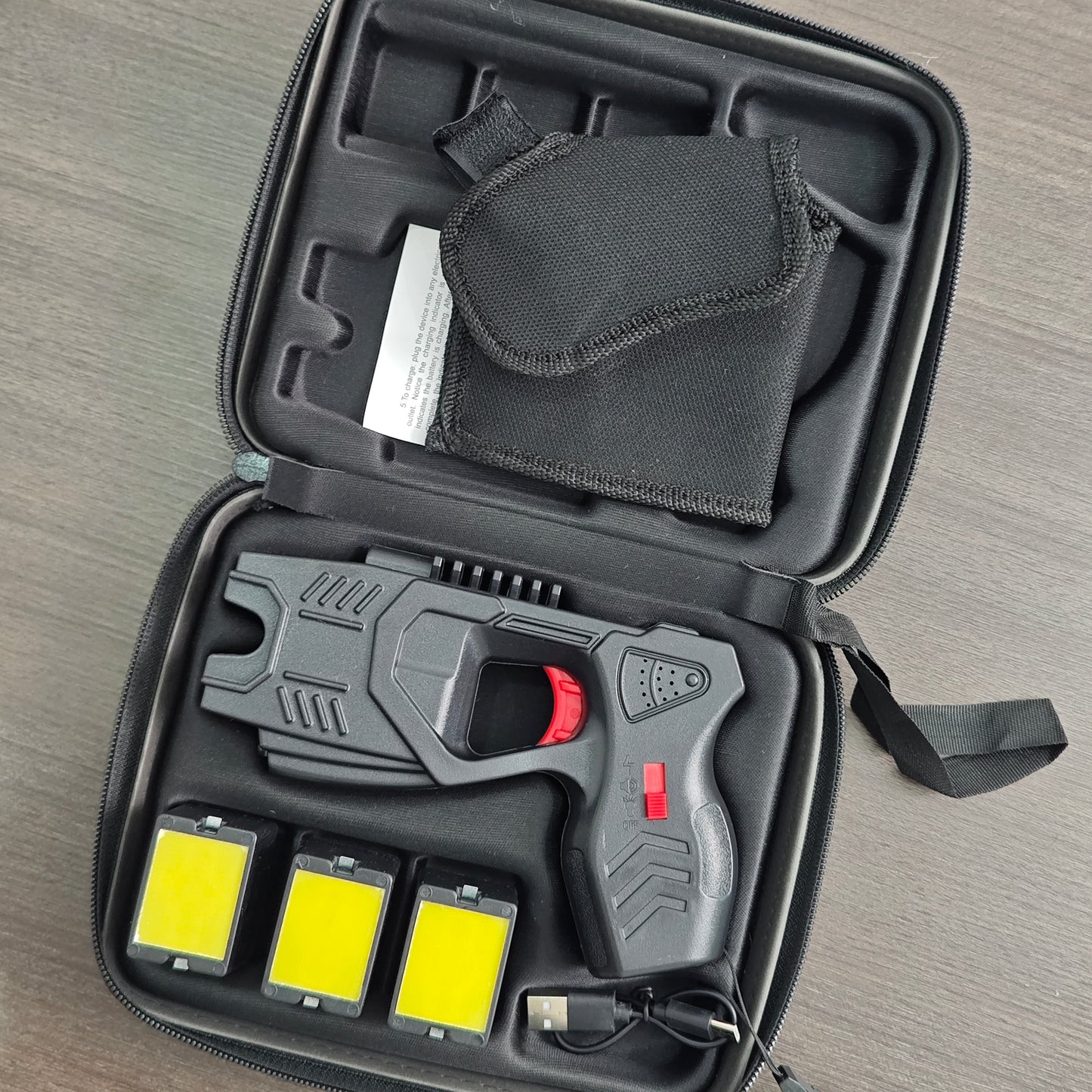 Taser Gun -004 Shooting Safe Self-defense Electric Baton Stun Guns