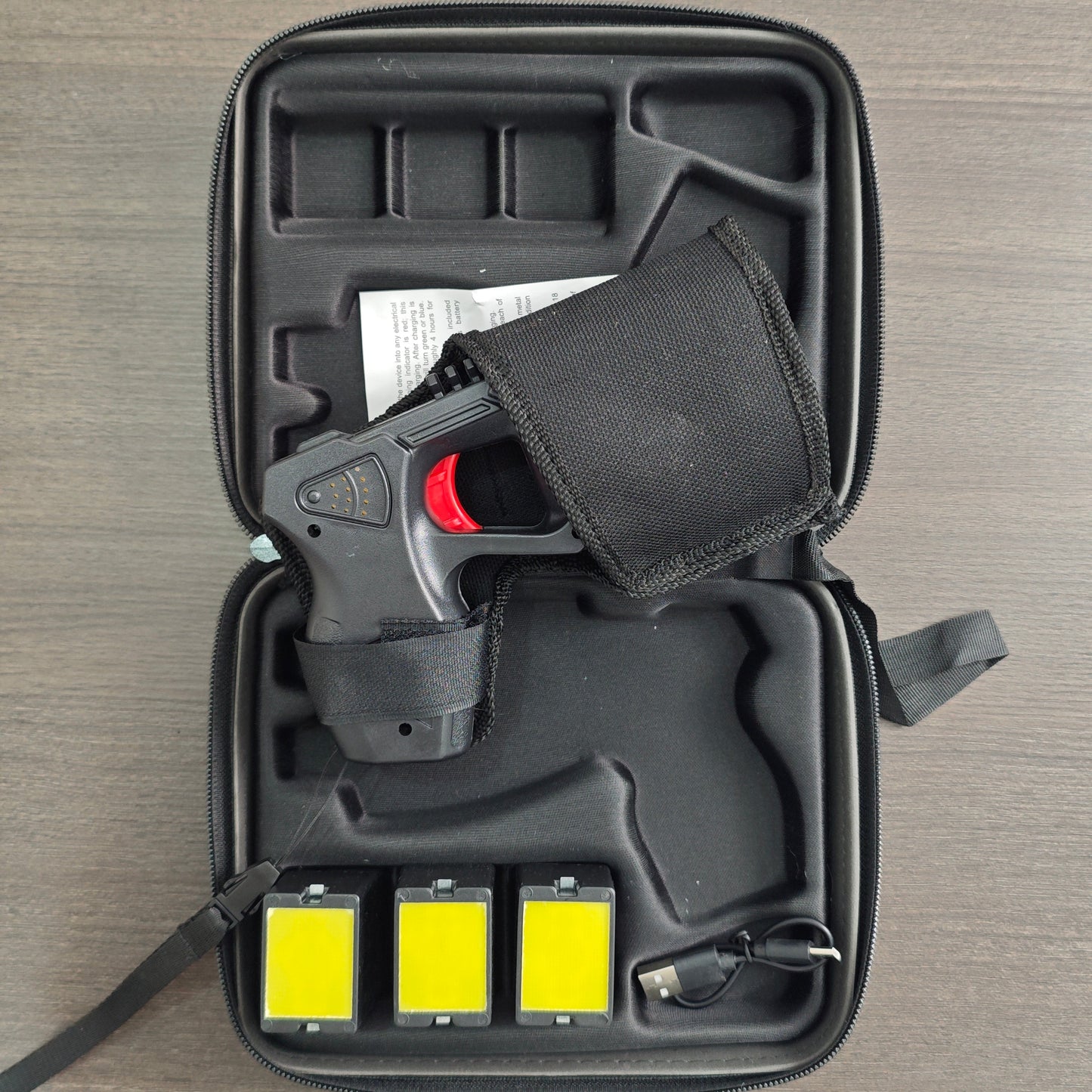 Taser Gun -004 Shooting Safe Self-defense Electric Baton Stun Guns