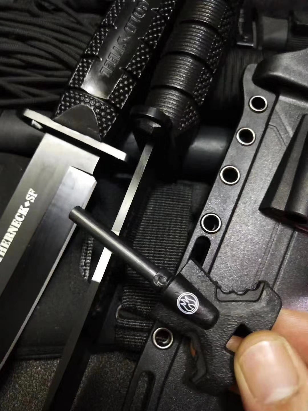 Cold Steel Jungle Survival Knife