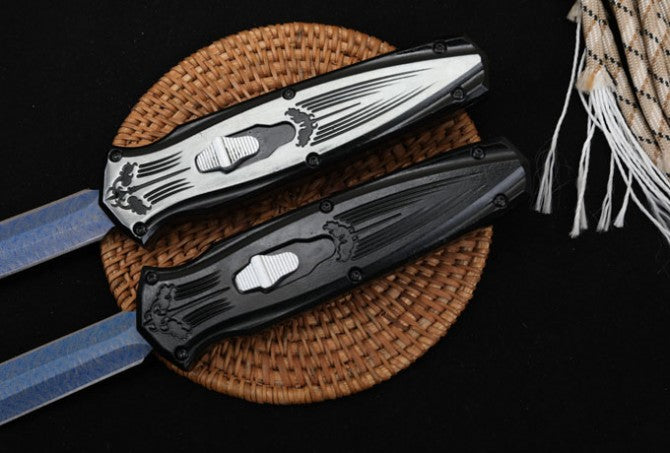 Bat Straight Switchblade