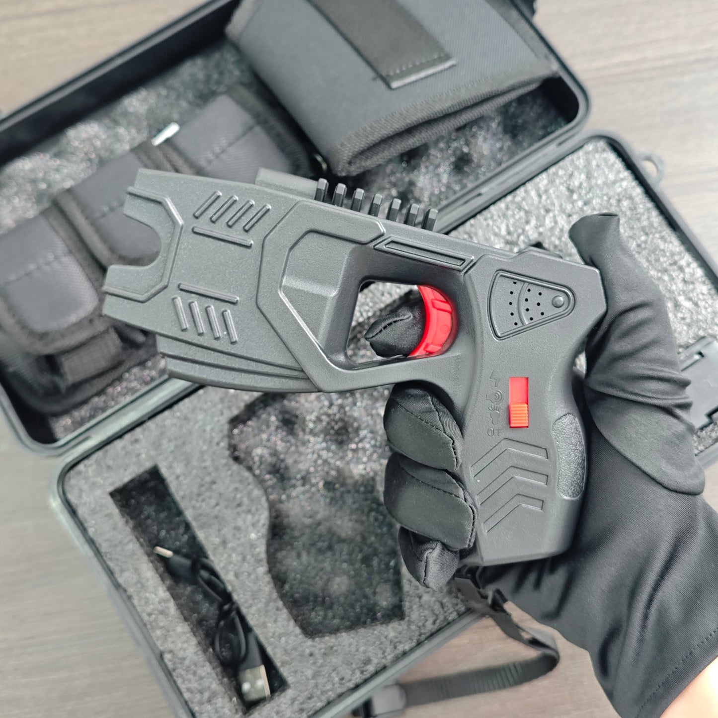 Taser gun-T9 Distance Stun Gun Electroshock Baton