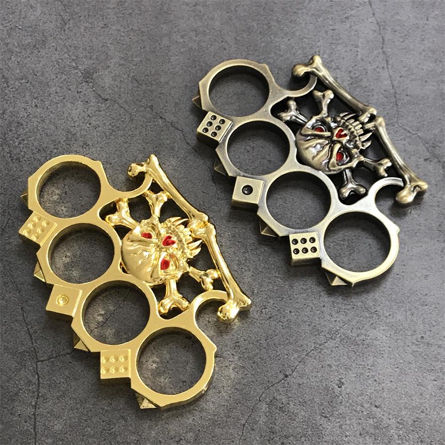 Dice Skull Brass Knuckle Duster Broken Window EDC Tool