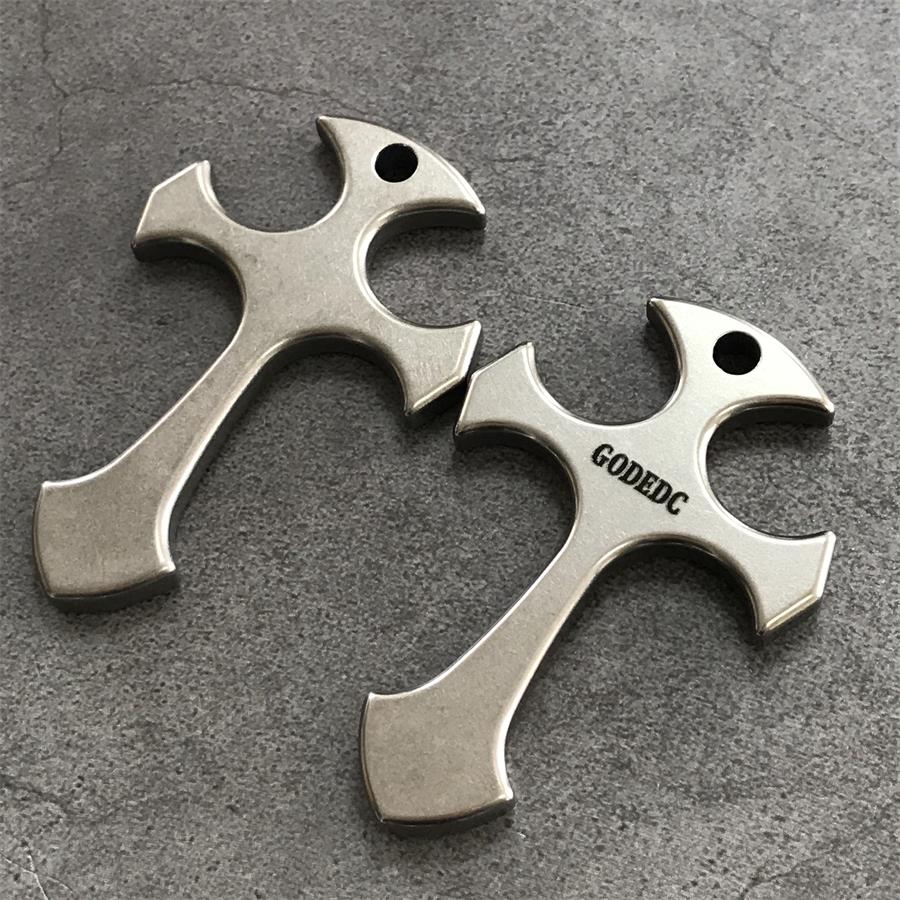 GODEDC Titanium Cross Knuckle Self Defense Necklace Decoration