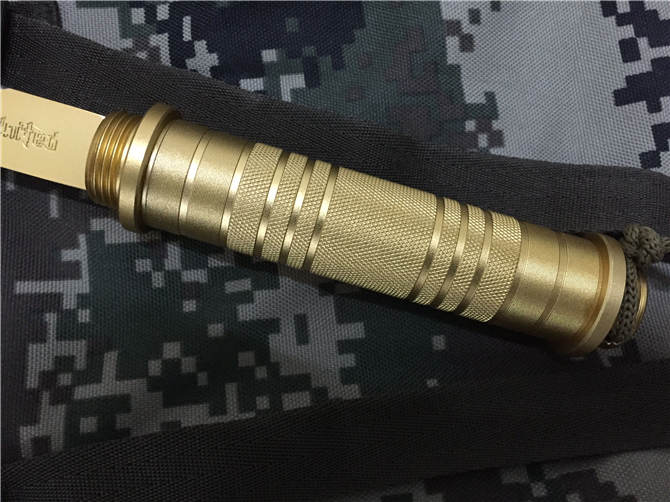 Golden Luxury Baton Knife